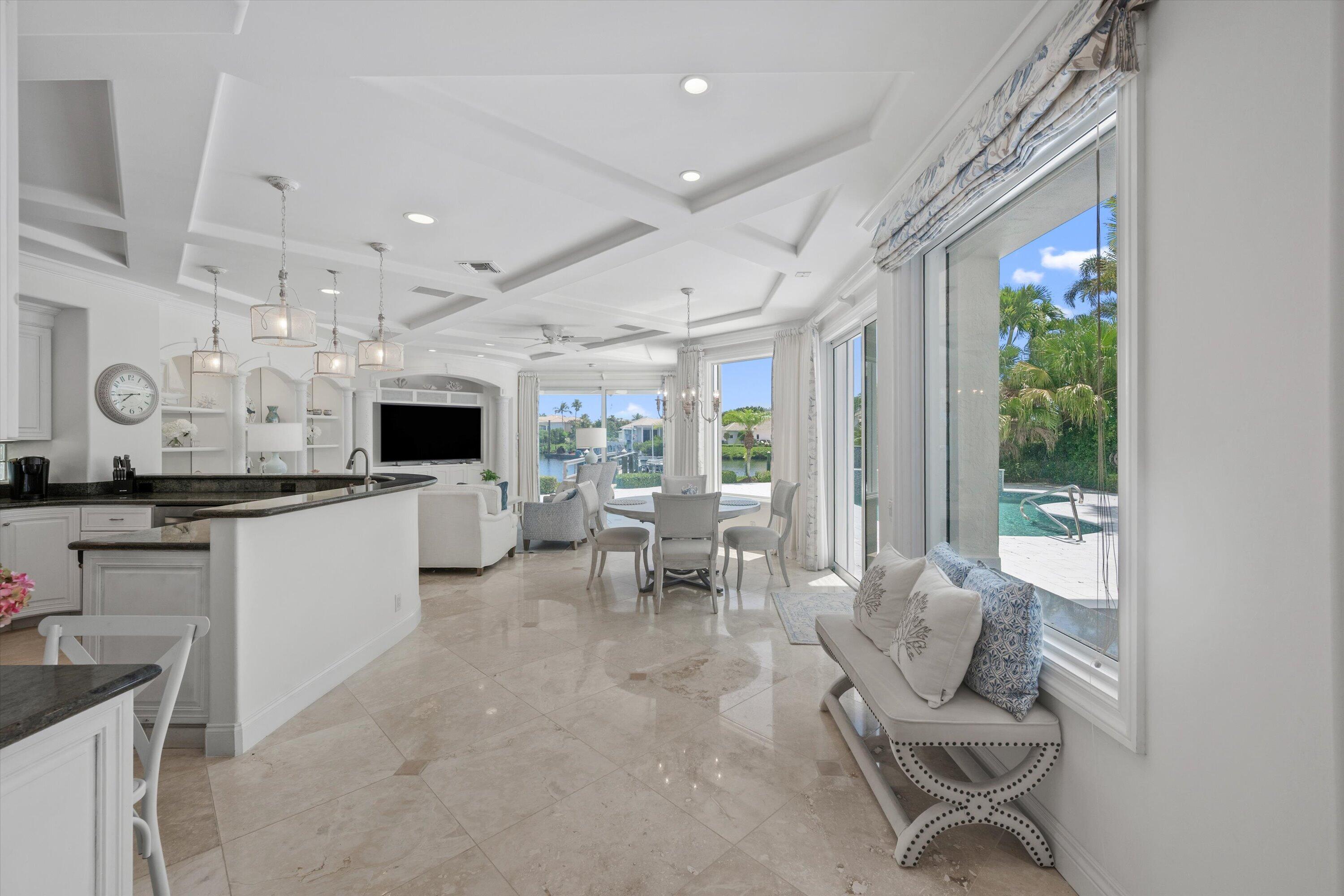 BARROW ISLAND AT JONATHANS LANDING - Residential