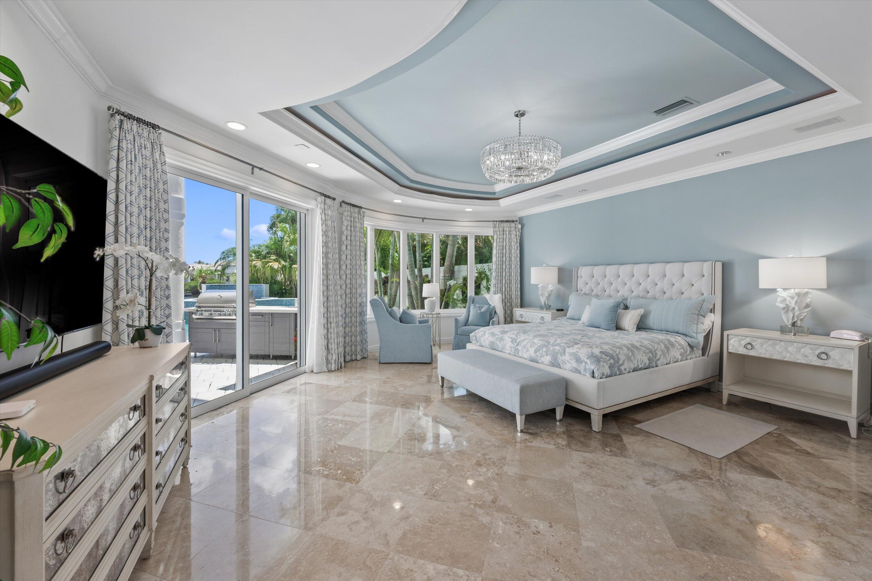 BARROW ISLAND AT JONATHANS LANDING - Residential