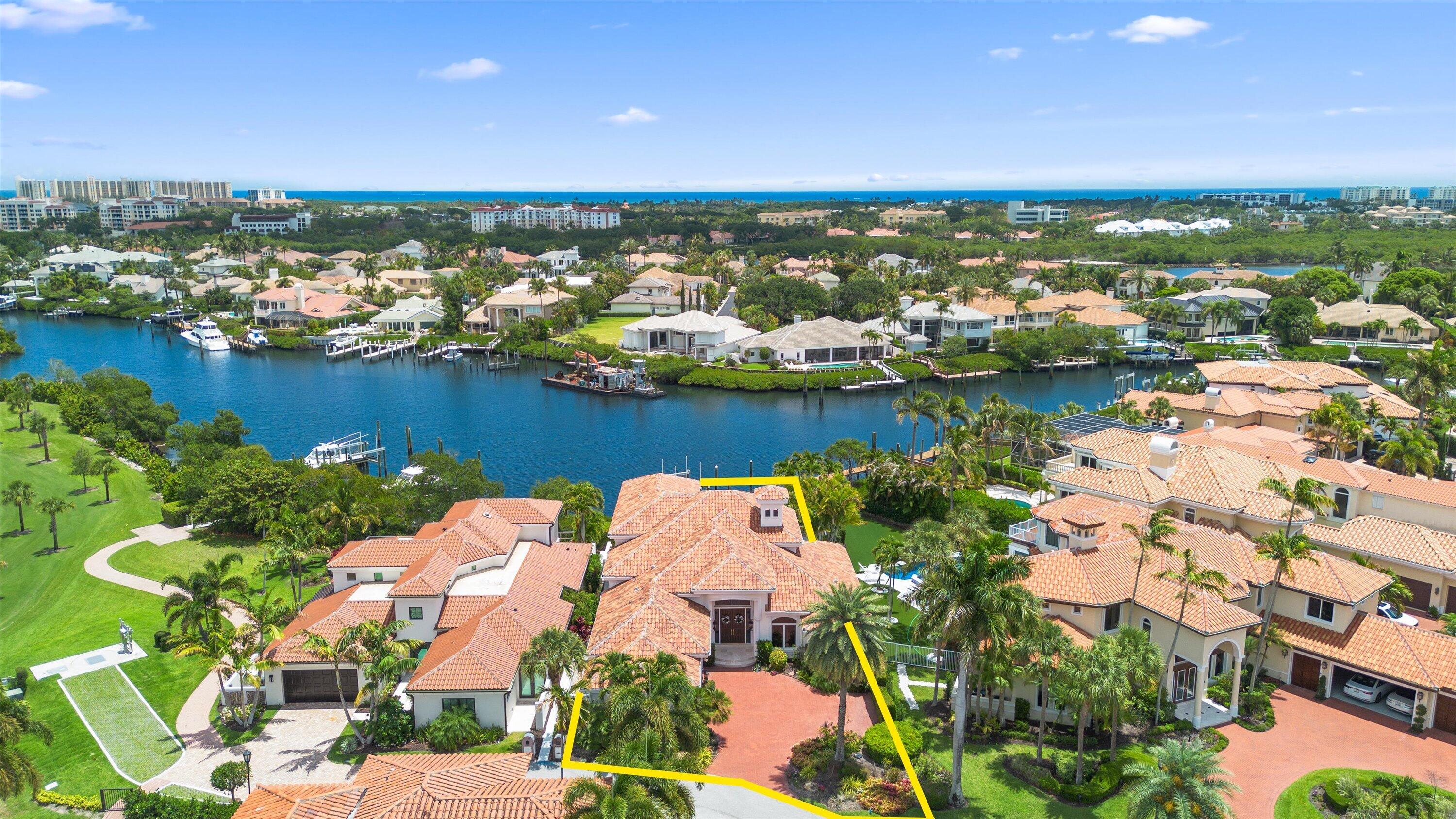 BARROW ISLAND AT JONATHANS LANDING - Residential