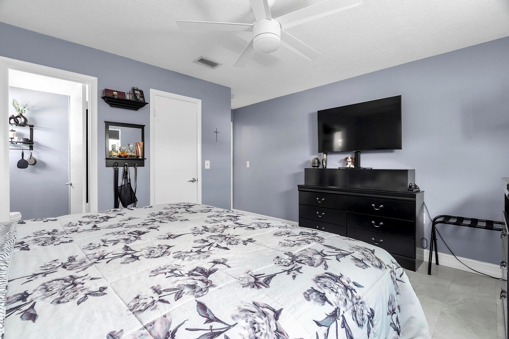 Leisureville - Residential