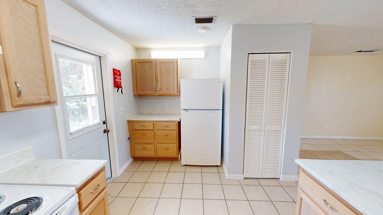 SILVER LAKE PARK SUBDIVISION - Residential Lease