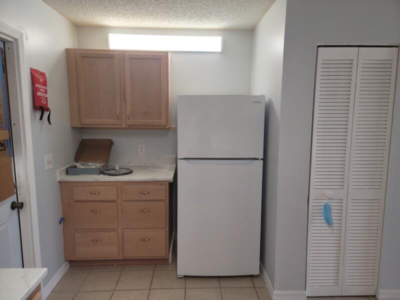 SILVER LAKE PARK SUBDIVISION - Residential Lease