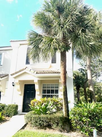 Equal Housing Opportunity. Spacious 2 bedroom 2.5 bathroom townhome on the lake! Covered and screened patio, ceiling fans throughout, all tile downstairs and in a gated community with all the amenities. Basic cable and internet included! First and Security only! Close to I95, shopping and entertainment. Maximum of 2 vehicles, maximum of 4 occupants. No minimum credit score, but landlord will review overall credit and may decline based on what is on the report. Household income must be at least 3 times the monthly​​‌​​​​‌​‌​​​‌‌​​​‌‌‌​​‌​​‌‌​​​​ rent.