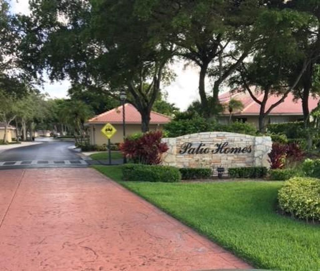 Photo of 214 Old Meadow Way Way, Palm Beach Gardens, FL 33418 (MLS # R10706365)