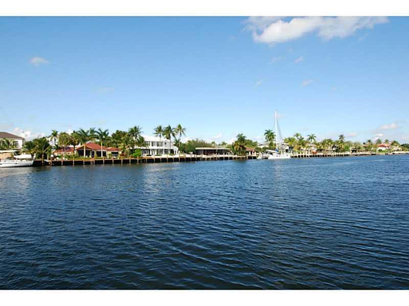 LAS OLAS POINT LOT - Residential