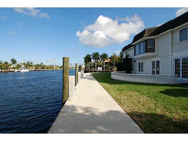 LAS OLAS POINT LOT - Residential