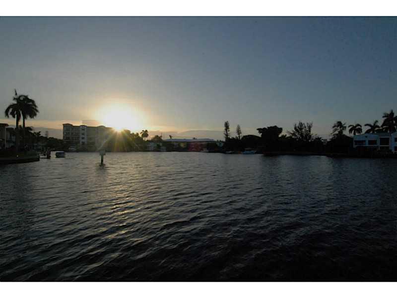 LAS OLAS POINT LOT - Residential