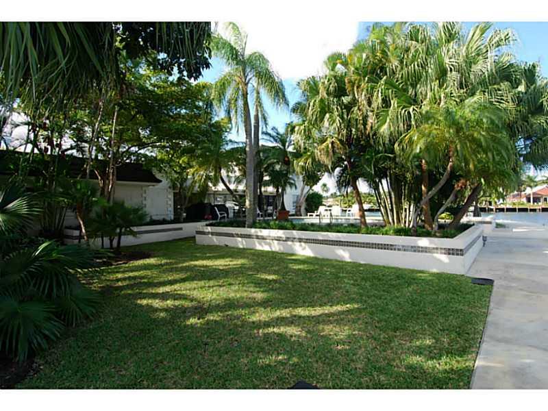 LAS OLAS POINT LOT - Residential