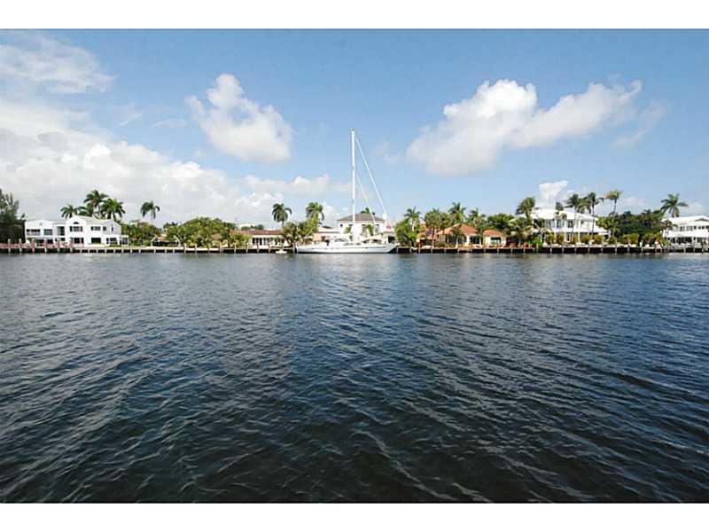 LAS OLAS POINT LOT - Residential