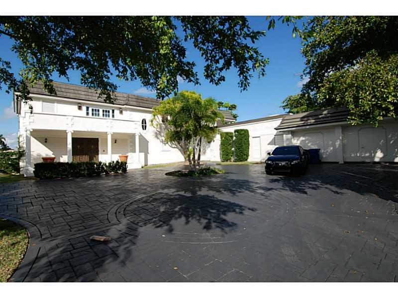 LAS OLAS POINT LOT - Residential