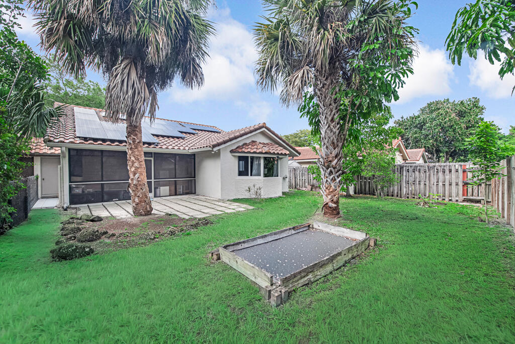 CORAL SPRINGS UNIVERSITY DRIVE - Residential