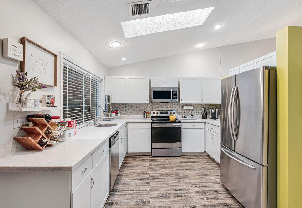 CORAL SPRINGS UNIVERSITY DRIVE - Residential