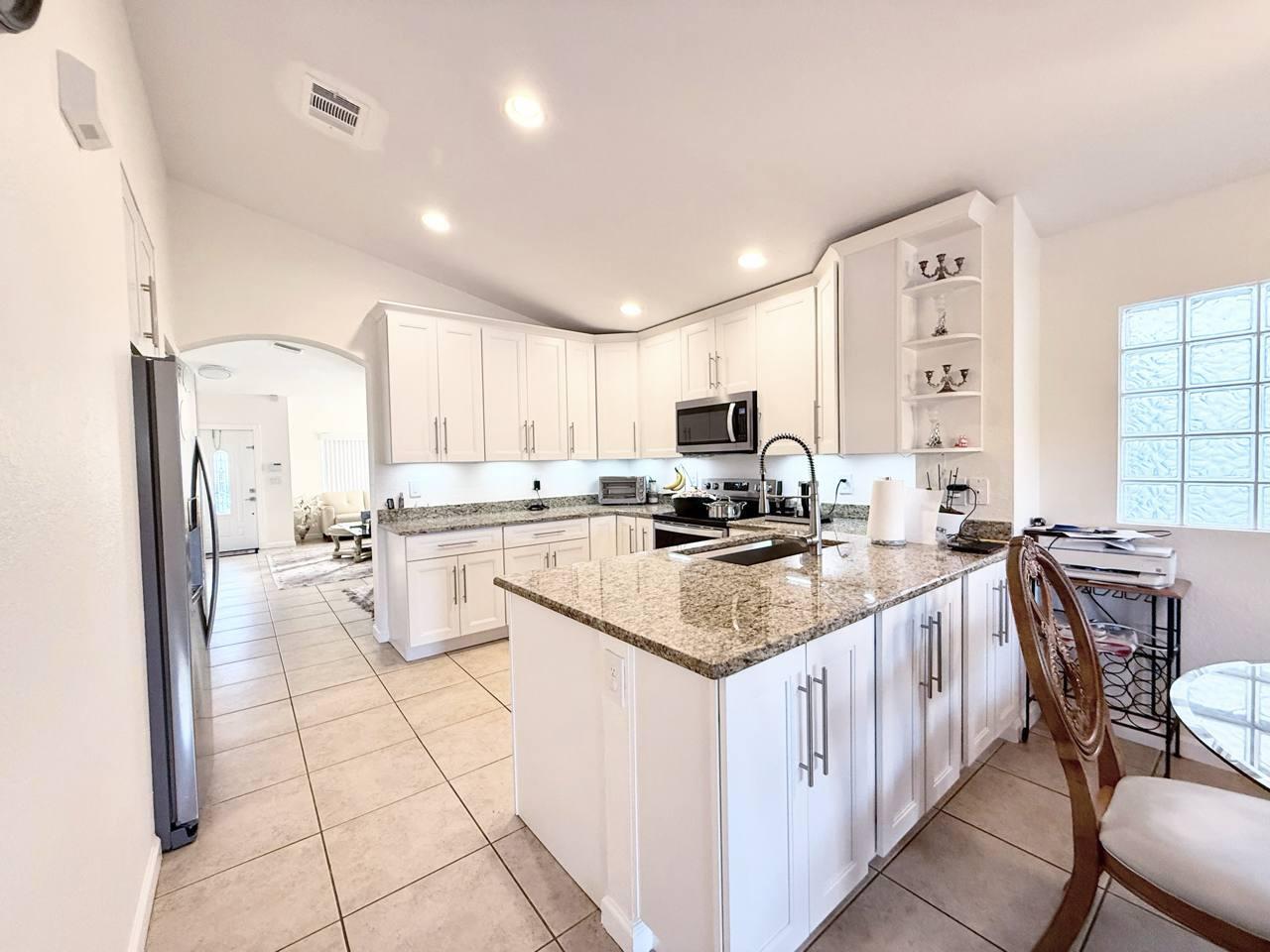 Turtle Cay - Residential