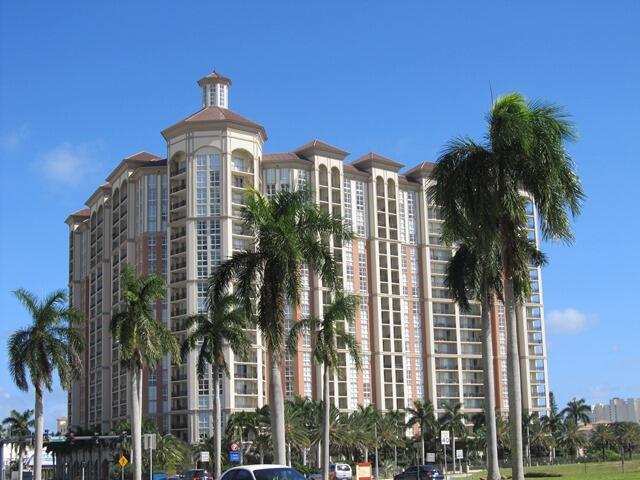 CITYPLACE SOUTH TOWER CONDO - Residential