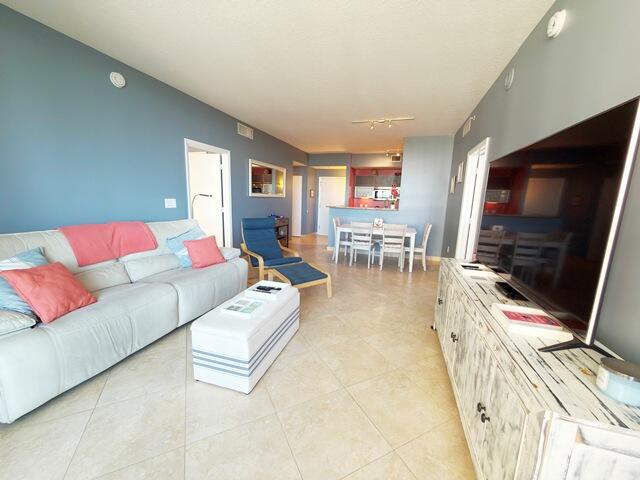 CITYPLACE SOUTH TOWER CONDO - Residential