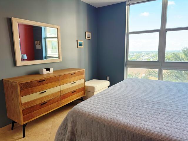 CITYPLACE SOUTH TOWER CONDO - Residential