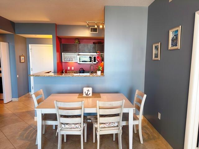 CITYPLACE SOUTH TOWER CONDO - Residential
