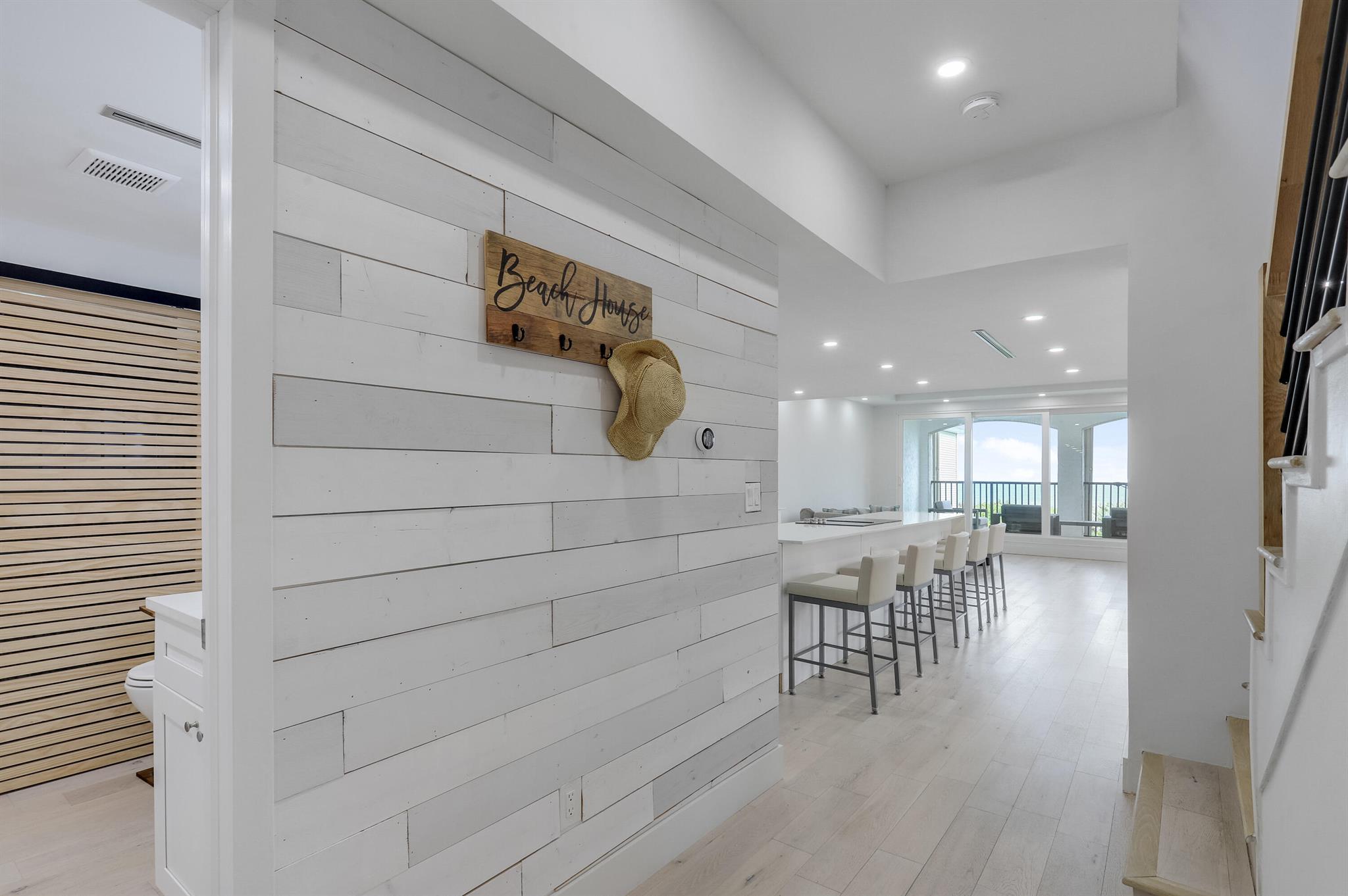 DUNE CONDO - Residential