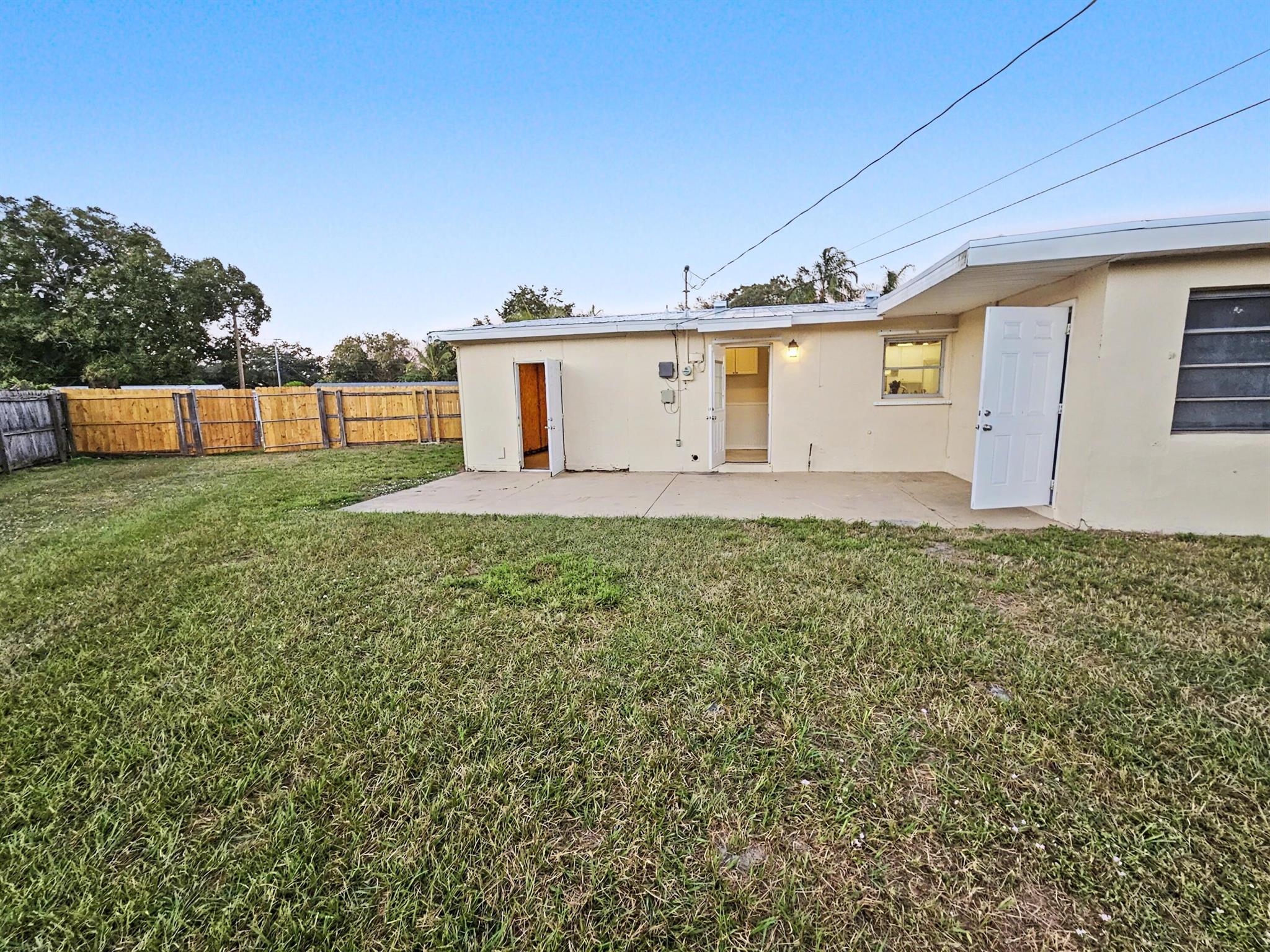 IXORA PARK PLAT NO 3 - Residential