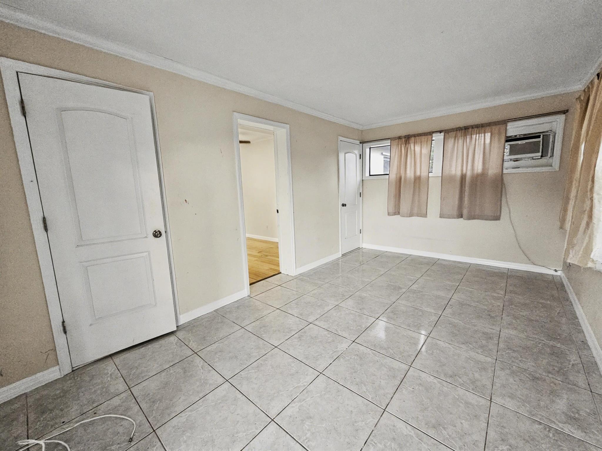 IXORA PARK PLAT NO 3 - Residential