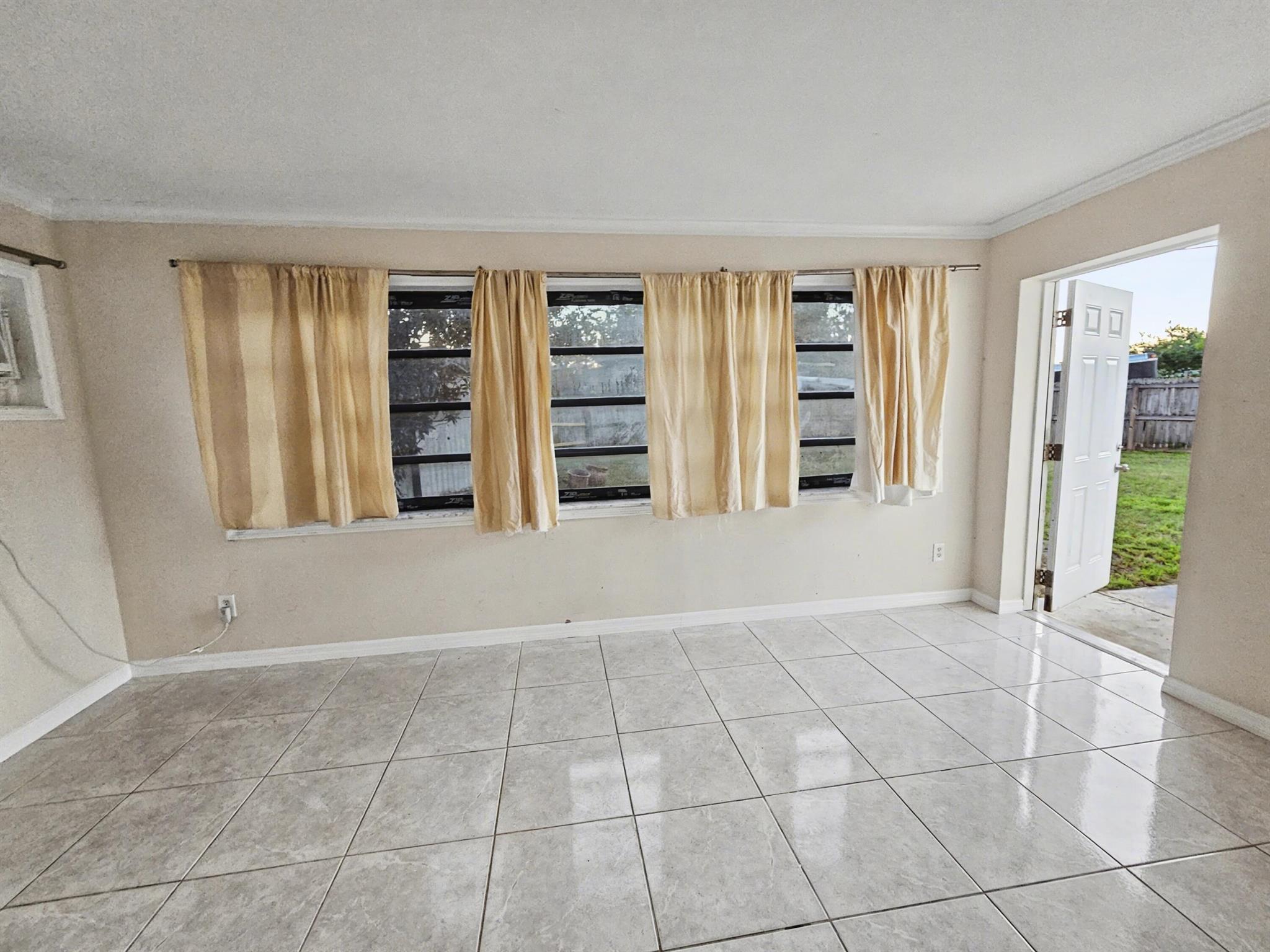 IXORA PARK PLAT NO 3 - Residential