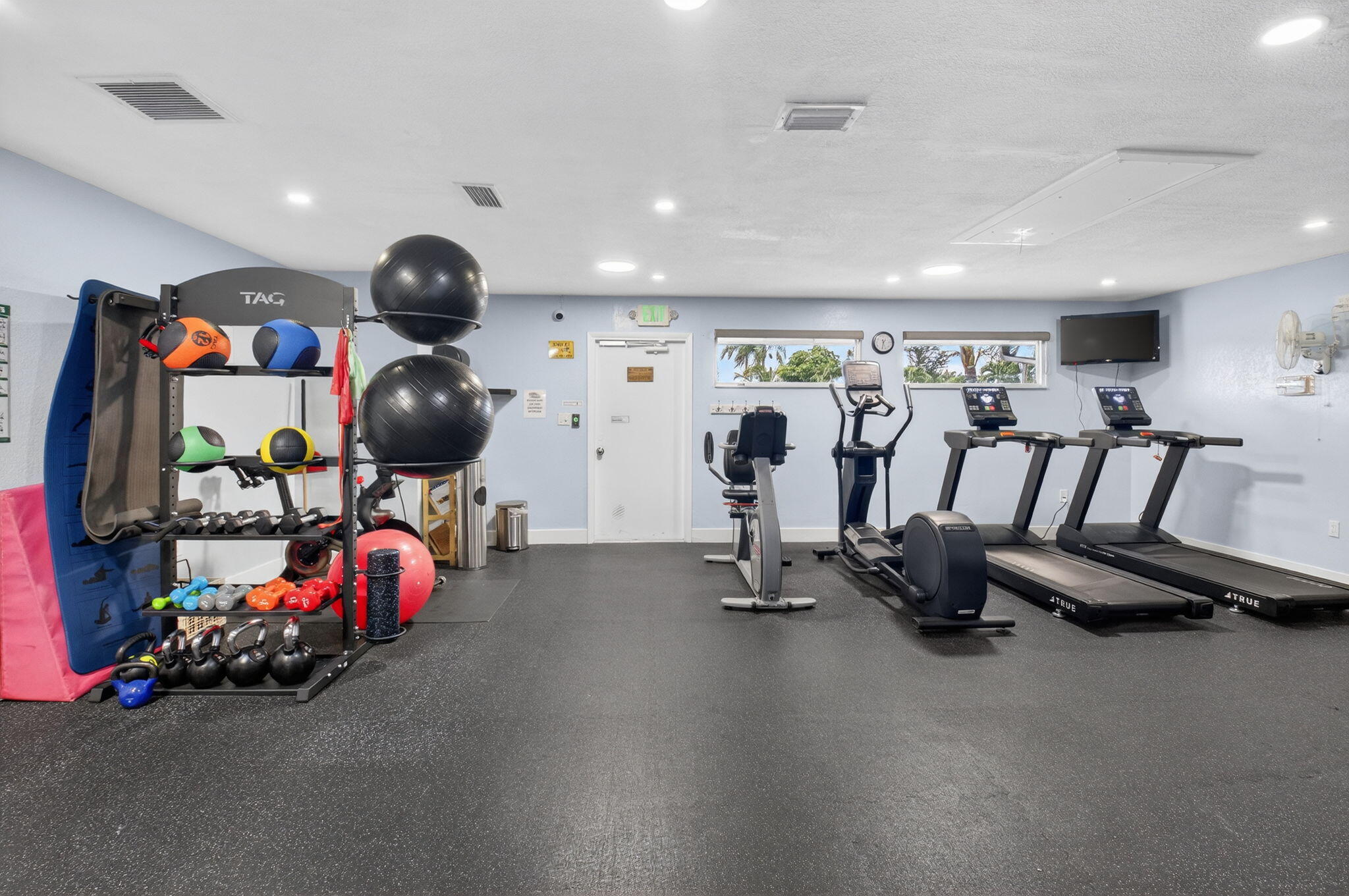 HOMEWOOD LAKES SEC D - Residential