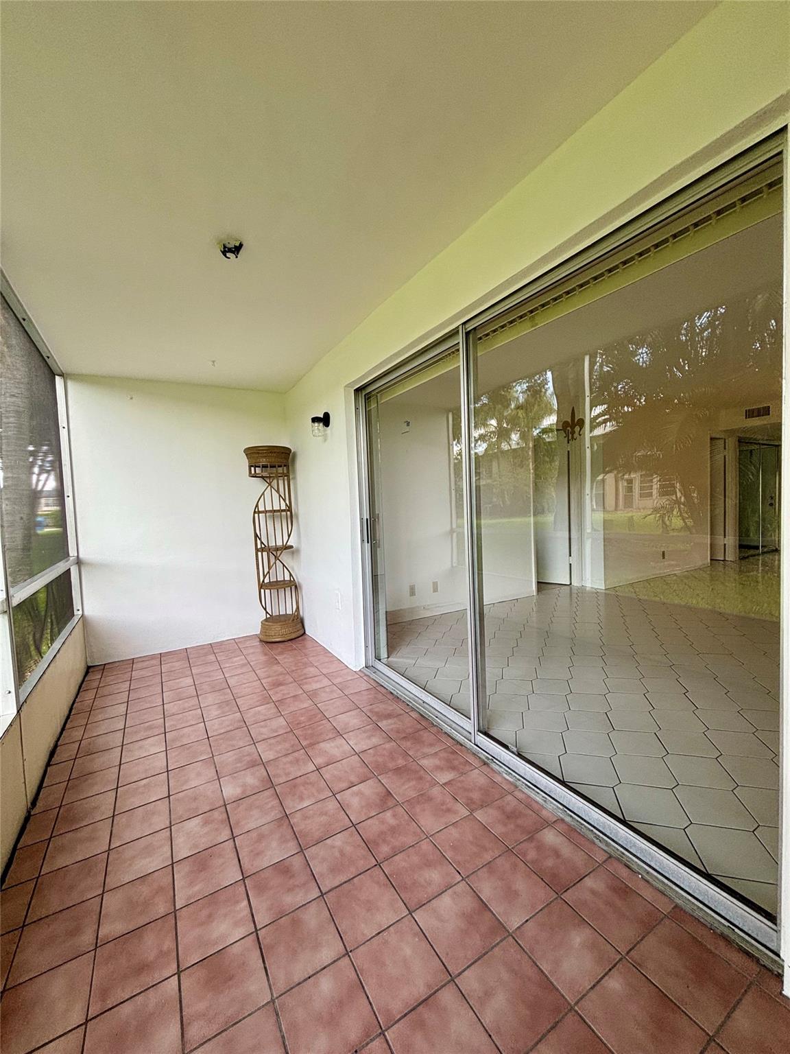 Oriole Gardens 1 - Residential
