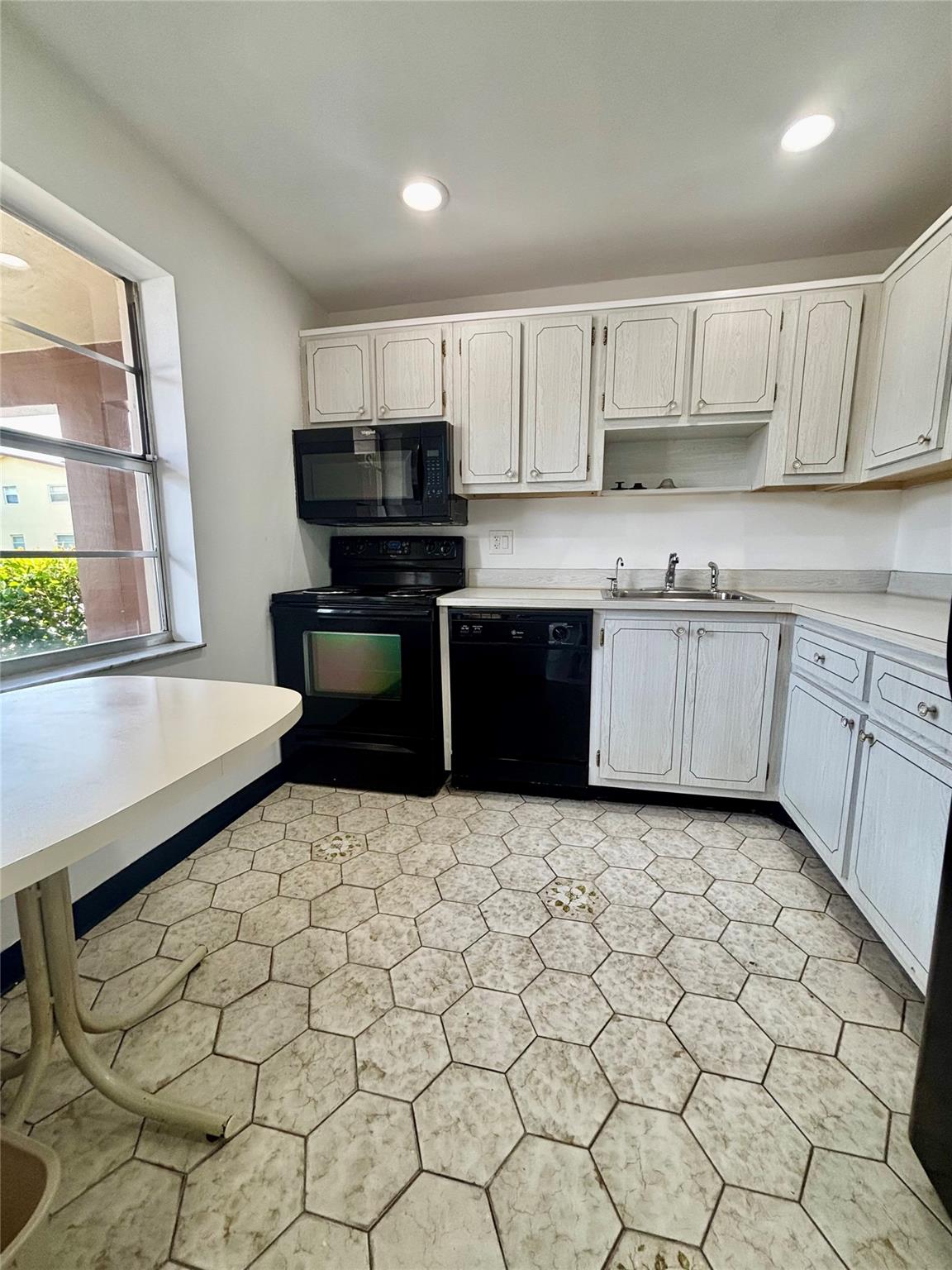 Oriole Gardens 1 - Residential
