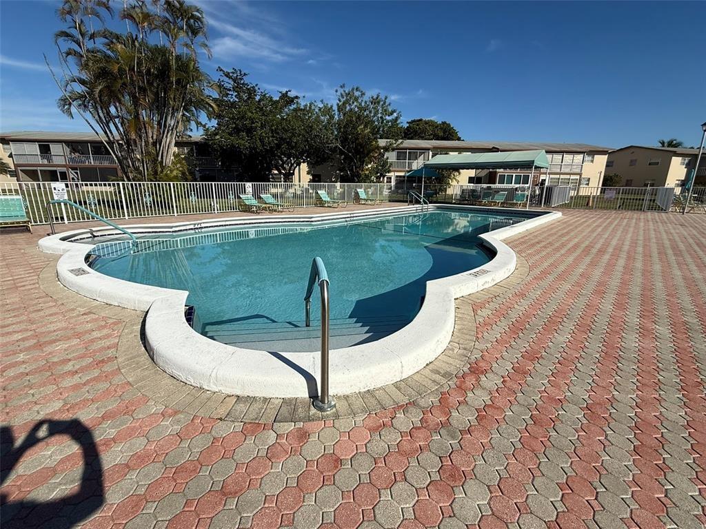 Oriole Gardens 1 - Residential