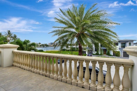 Tiny photo for 857 Havana Drive, Boca Raton, FL 33487 (MLS # B26071294)