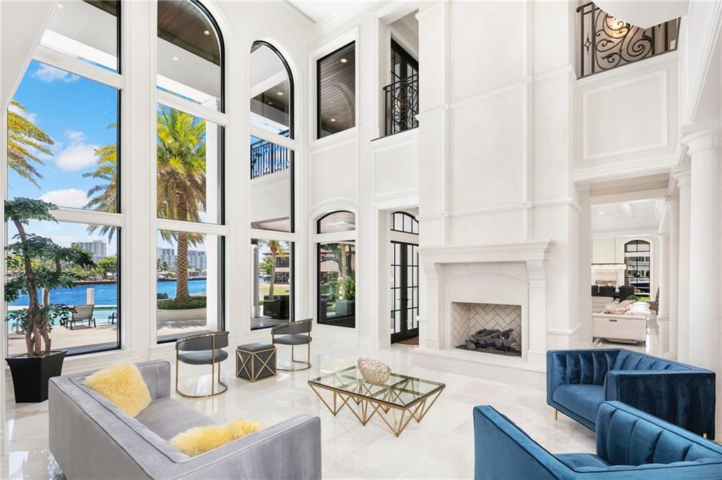 CORAL RIDGE COUNTRY CLUB - Residential