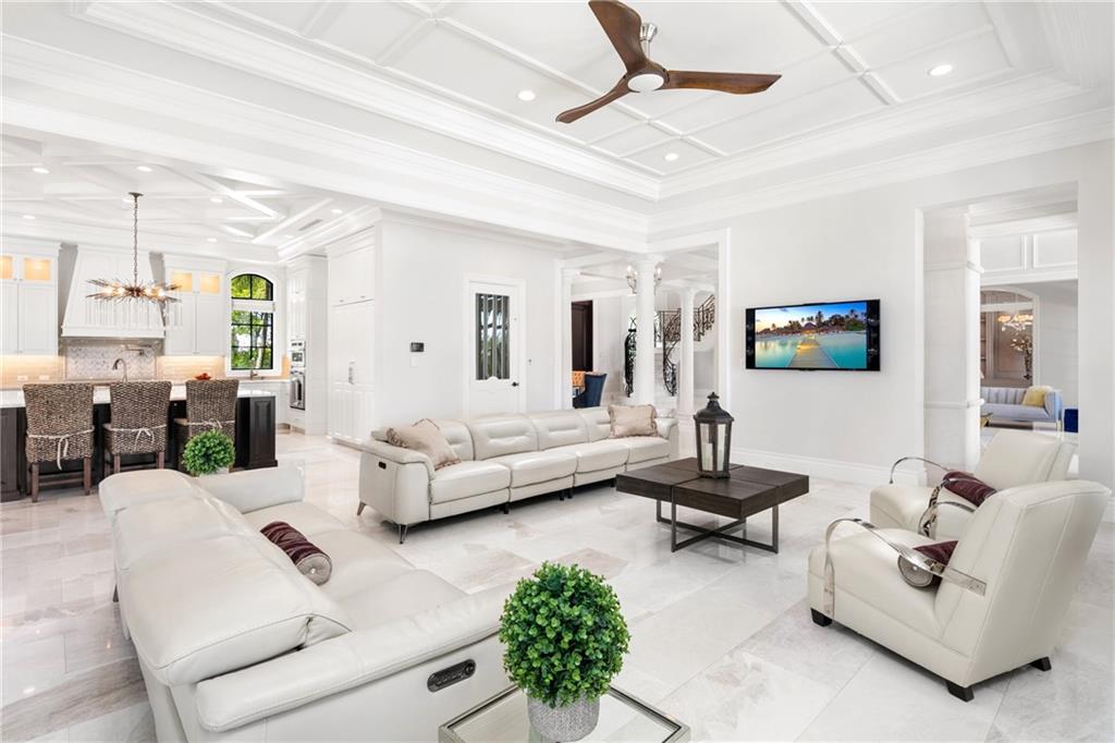 CORAL RIDGE COUNTRY CLUB - Residential