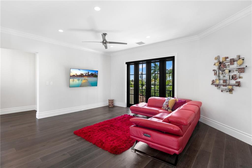 CORAL RIDGE COUNTRY CLUB - Residential