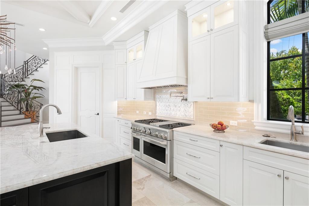 CORAL RIDGE COUNTRY CLUB - Residential