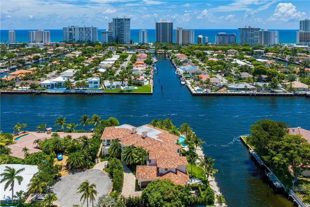 CORAL RIDGE COUNTRY CLUB - Residential