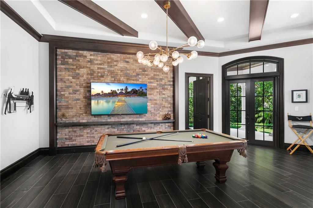 CORAL RIDGE COUNTRY CLUB - Residential