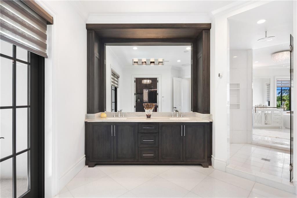 CORAL RIDGE COUNTRY CLUB - Residential