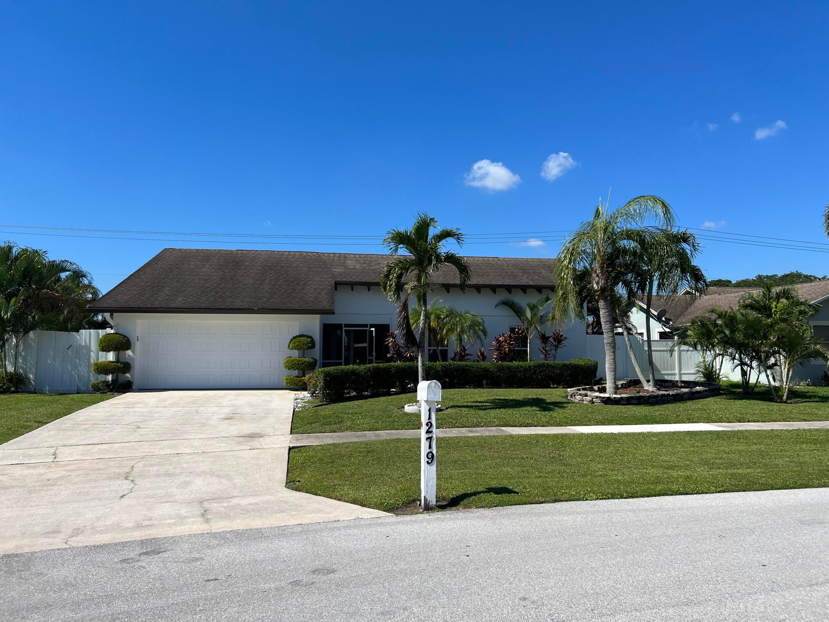 Properties 1279 Kinglet Terrace