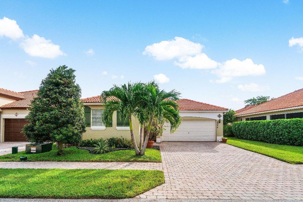 Photo of 8094 Sago Palm Lane, Boynton Beach, FL 33436 (MLS # R11133947)