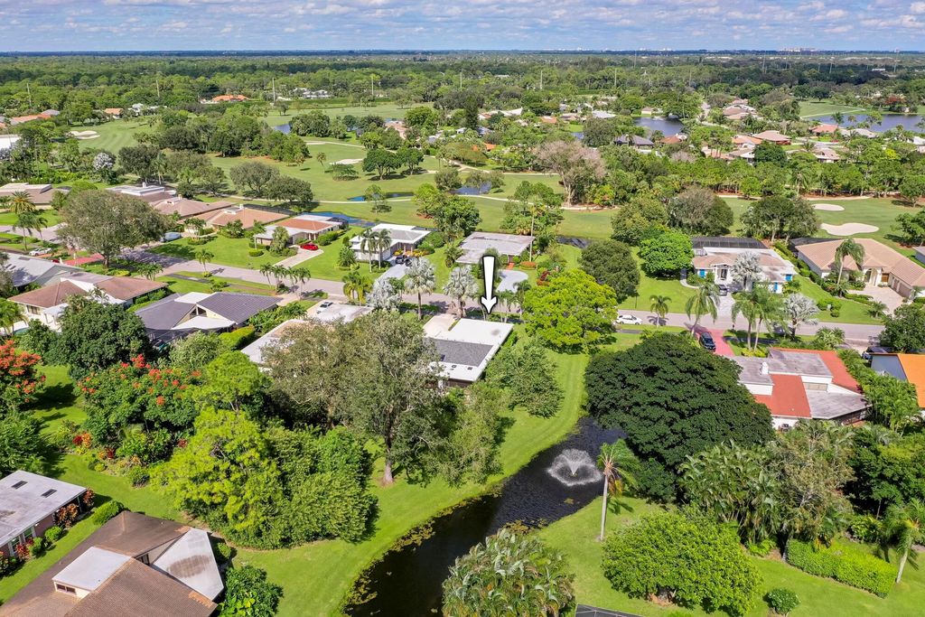 Photo of 6684 Eastpointe Pines Street, Palm Beach Gardens, FL 33418 (MLS # R10928612)