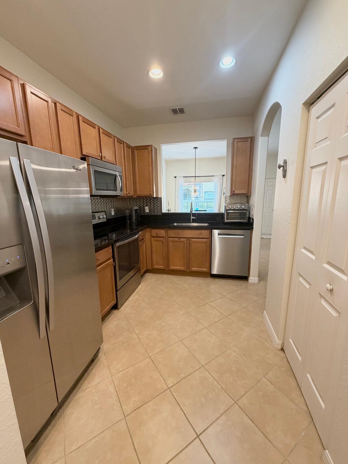 MONTEREY BAY TR - Residential Lease