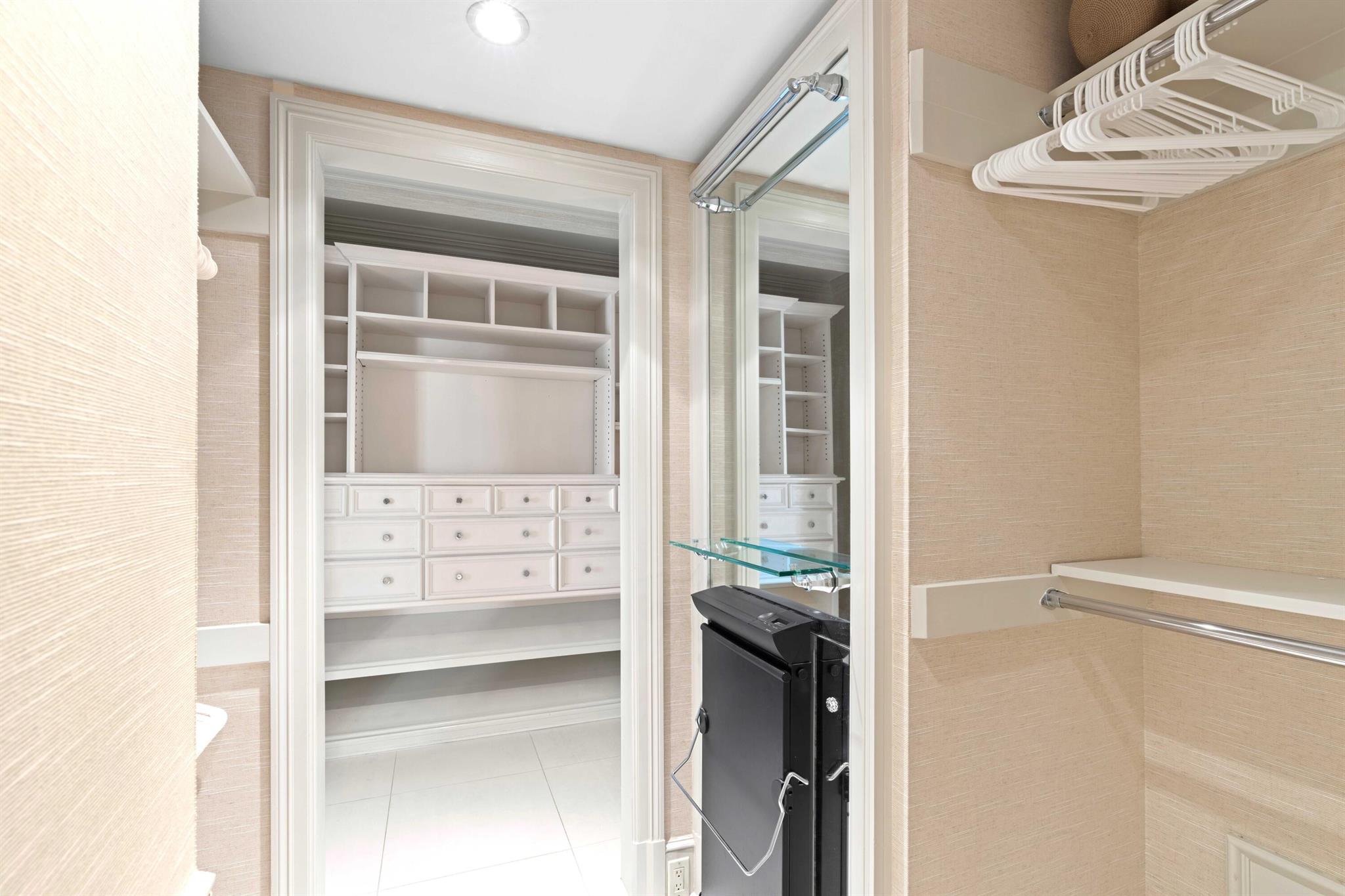 THREE FIFTY CONDO - Residential