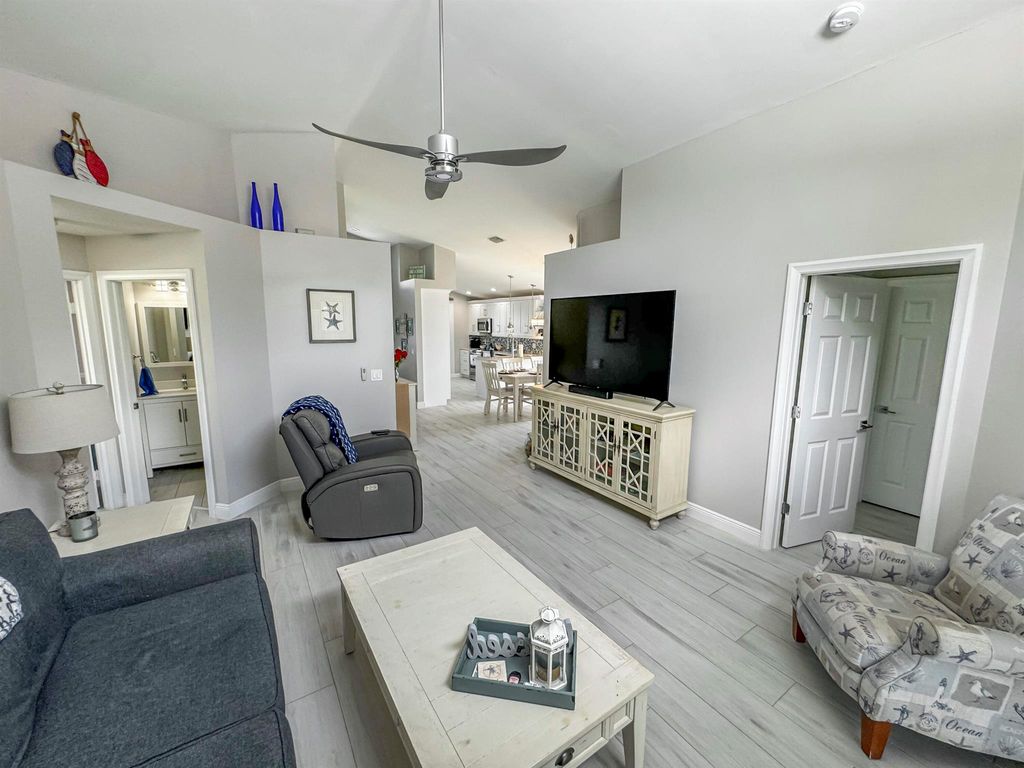 Photo of 6189 Ungerer Street, Jupiter, FL 33458 (MLS # R10995122)