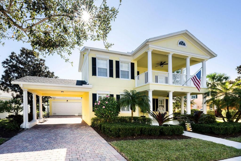 Photo of 417 Caravelle Drive, Jupiter, FL 33458 (MLS # R10962542)