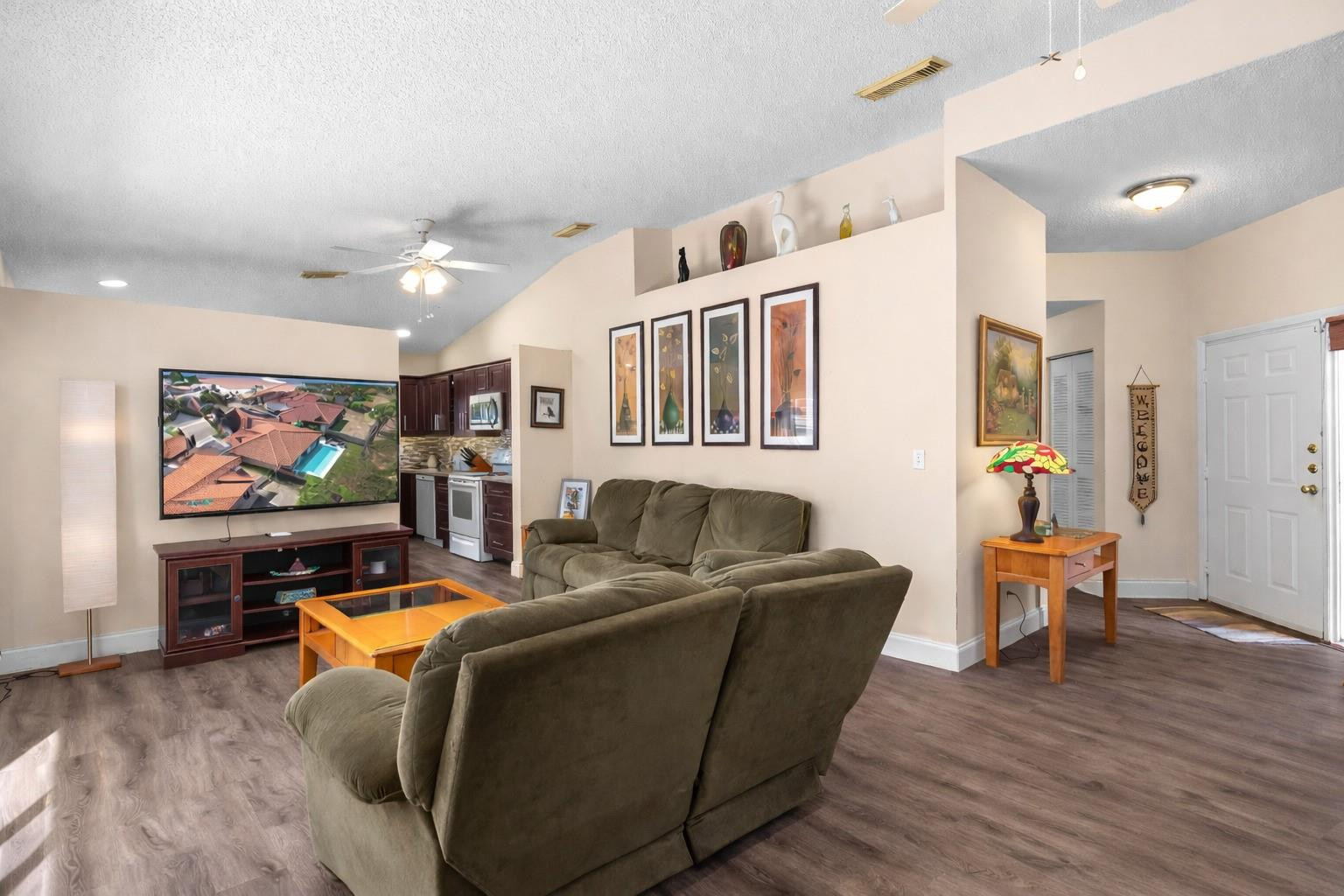 Coco Palms - Residential