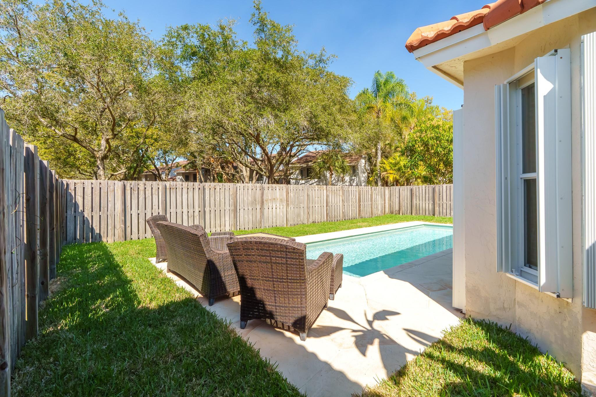 Coco Palms - Residential