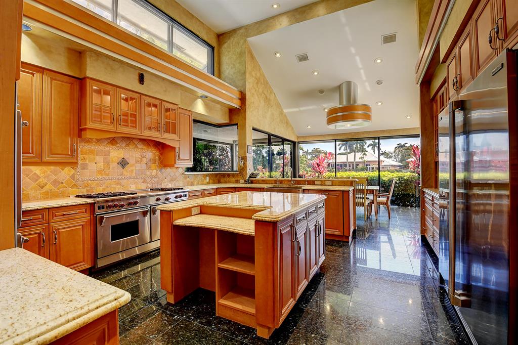 BOCA GROVE PLANTATION - Residential