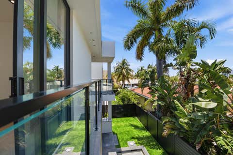 Tiny photo for 3209 NE 26th Street, Fort Lauderdale, FL 33305 (MLS # B26044582)