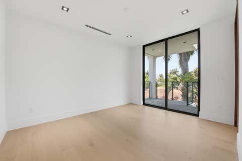 Tiny photo for 3209 NE 26th Street, Fort Lauderdale, FL 33305 (MLS # B26044582)