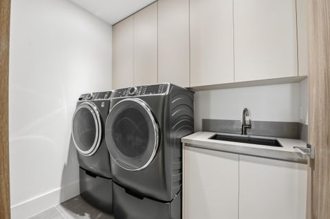 Tiny photo for 3209 NE 26th Street, Fort Lauderdale, FL 33305 (MLS # B26044582)